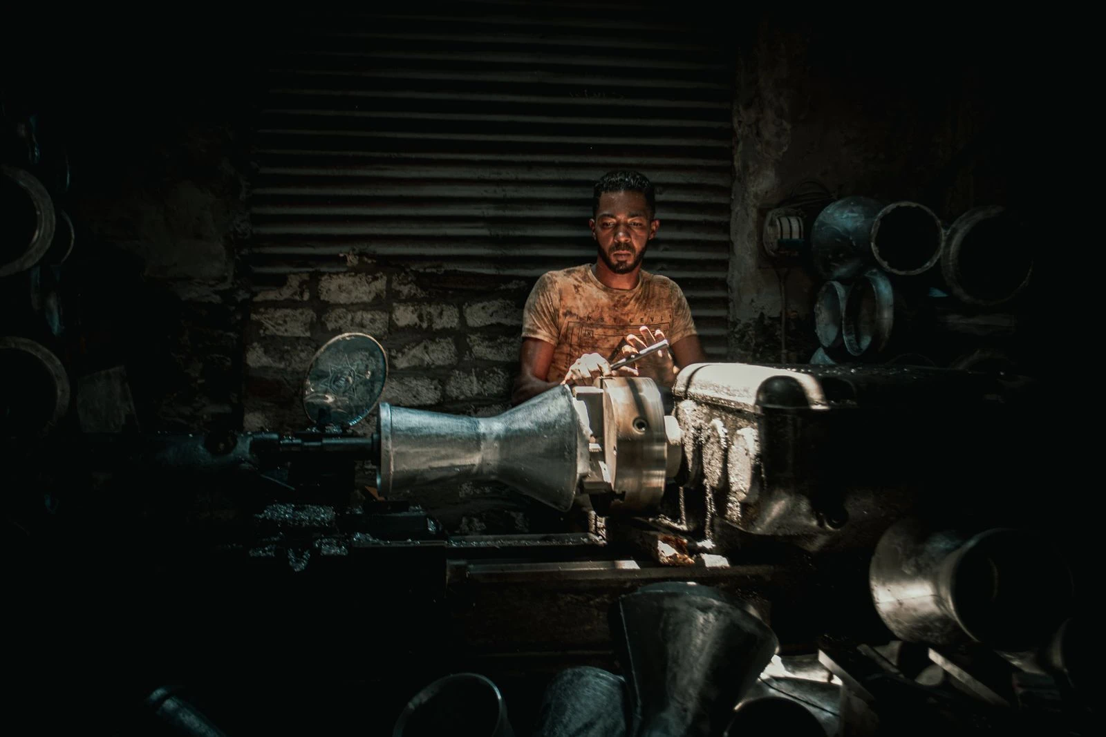 Maschinen- und Anlagenführer/in - Metall-, Kunststofftechnik Titelbild