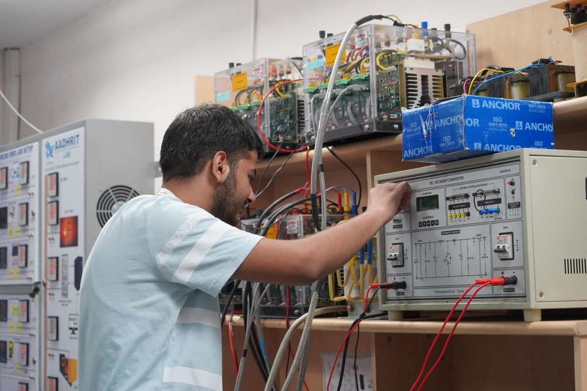 Labortechnik bedienen