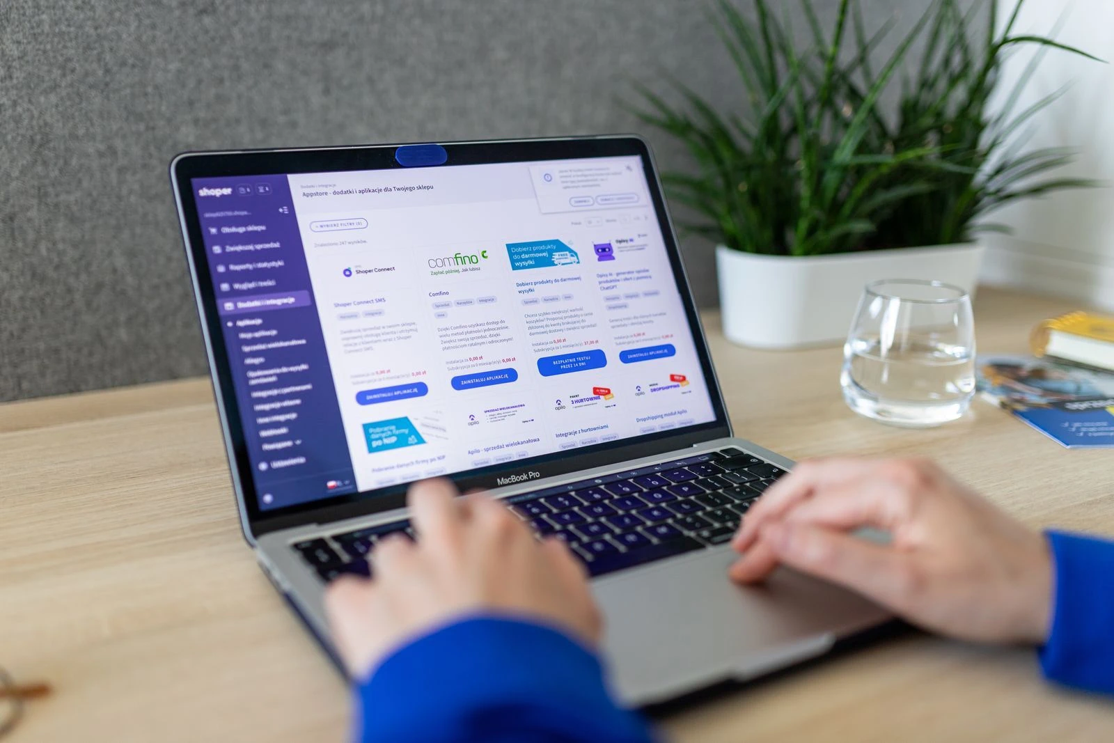 Fachwirt/in - E-Commerce (doppelt qualifizierende Ausbildung) Titelbild