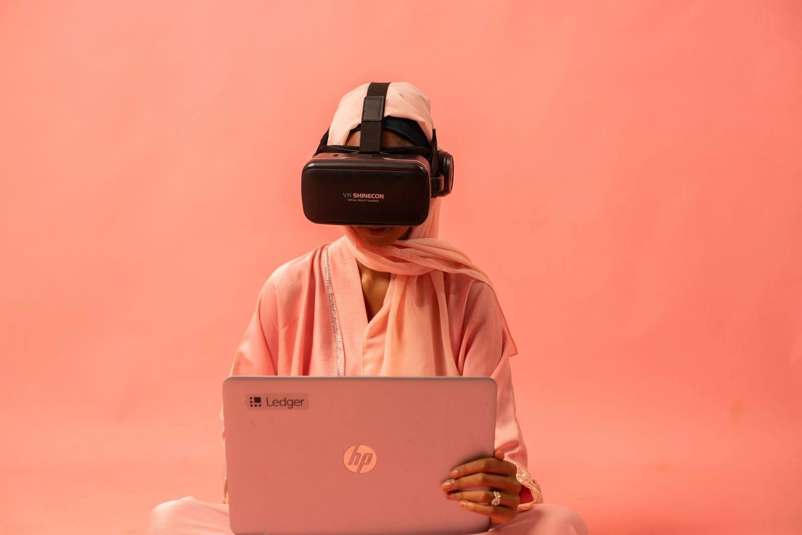 Gestalter-/in für immersive Medien Titelbild