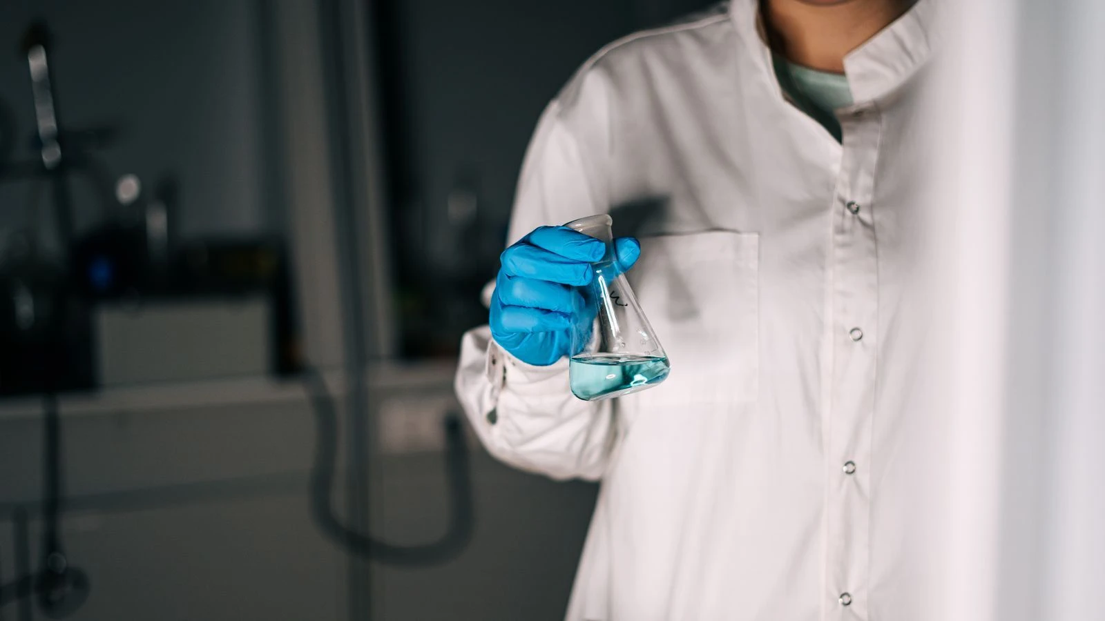 Produktionsfachkraft Chemie Titelbild