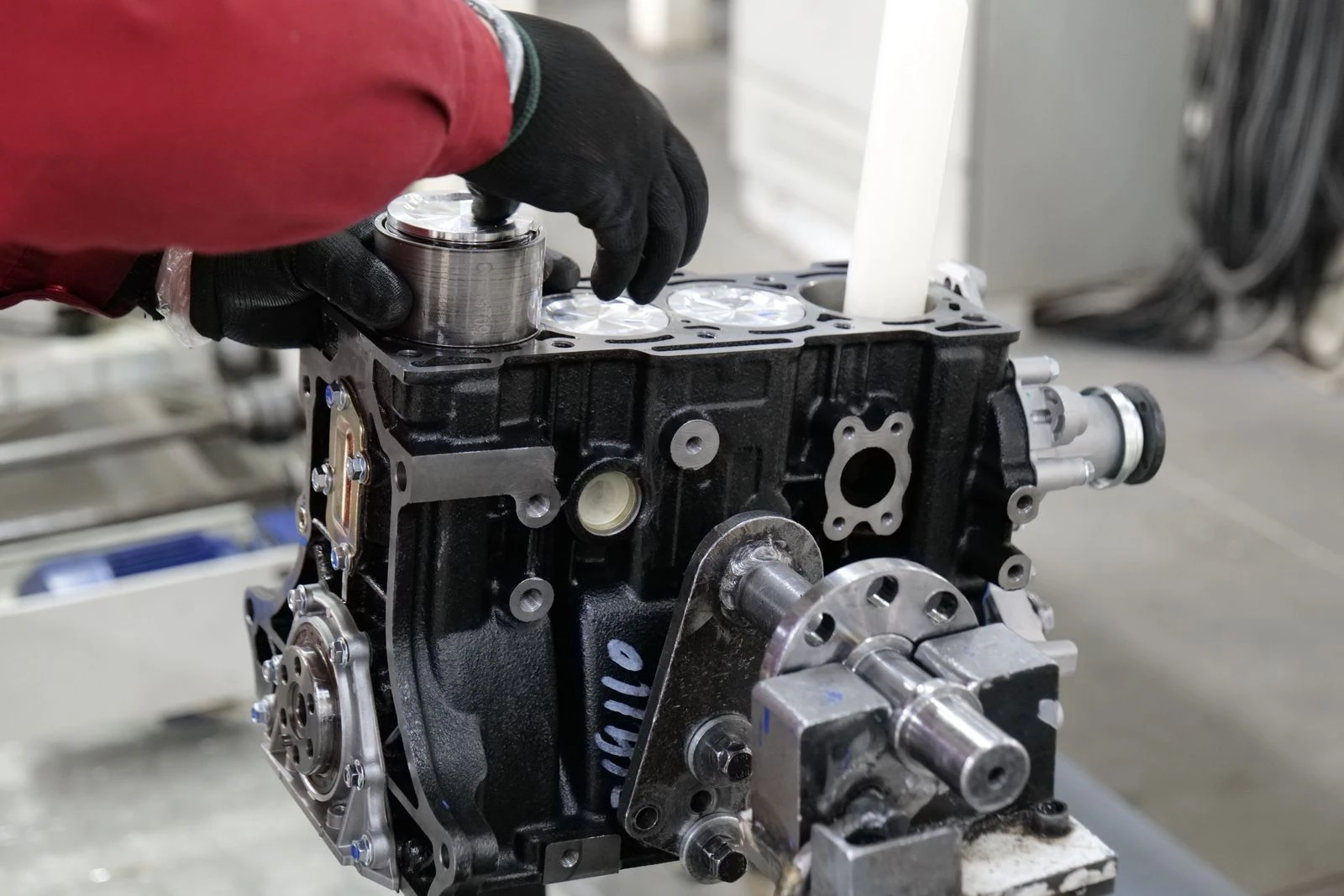 Fertigungsmechaniker/-in Titelbild